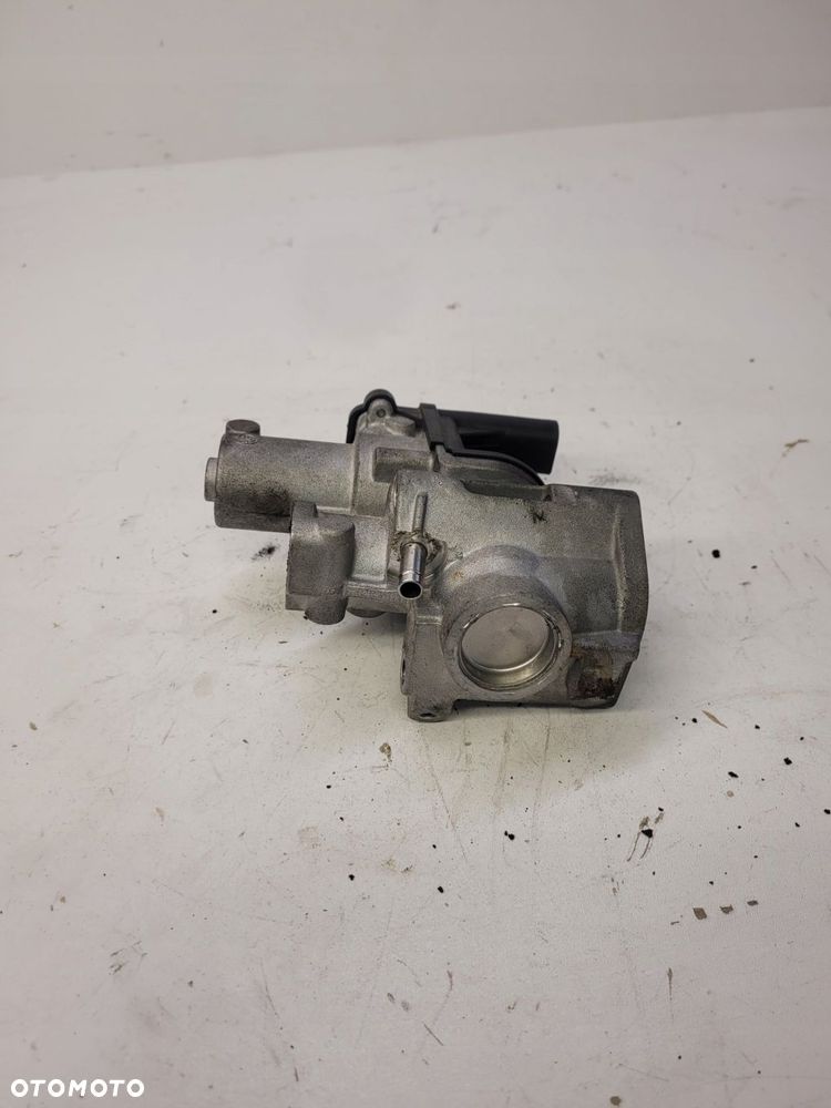 ZAWÓR EGR AUDI A4 B8 A5 Q5 A6 C7 059131501H - 4