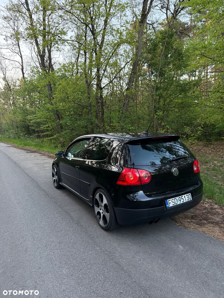 Volkswagen Golf 2.0 TSI GTI DSG - 3