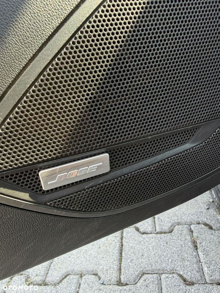 Opel Insignia - 24