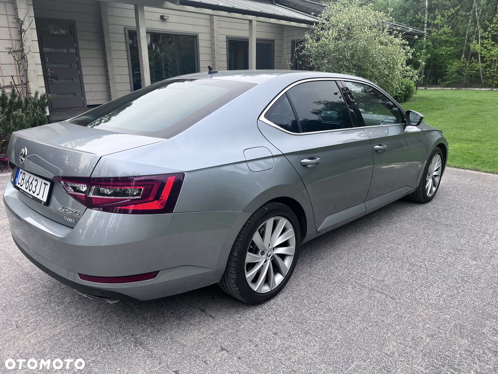 Skoda Superb 2.0 TSI 4x4 Active DSG - 3