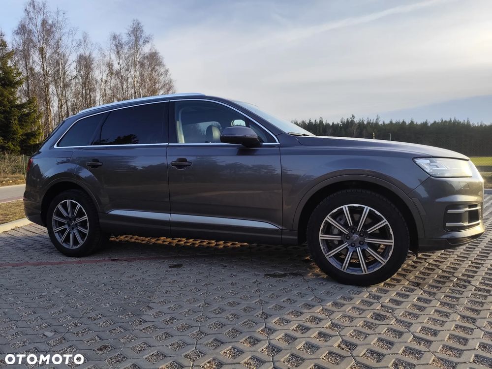 Audi Q7 - 4