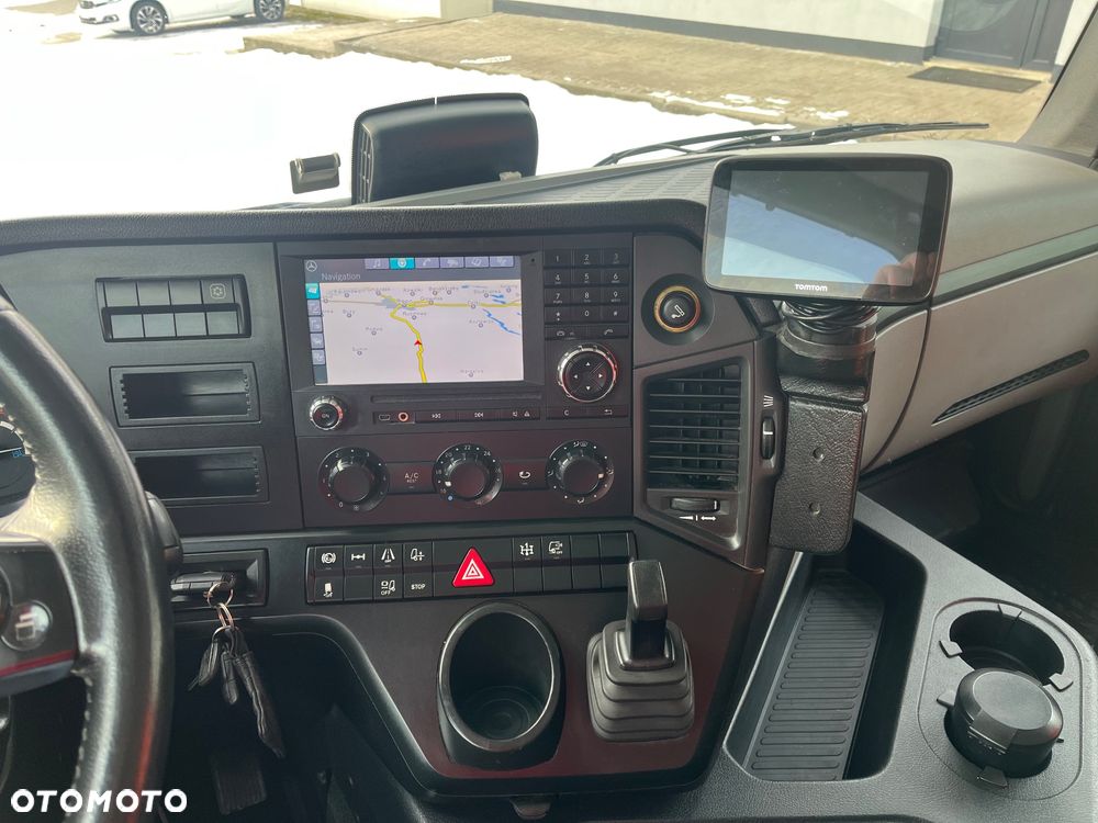 Mercedes-Benz ANTOS  Autocysterna Cysterna - 13