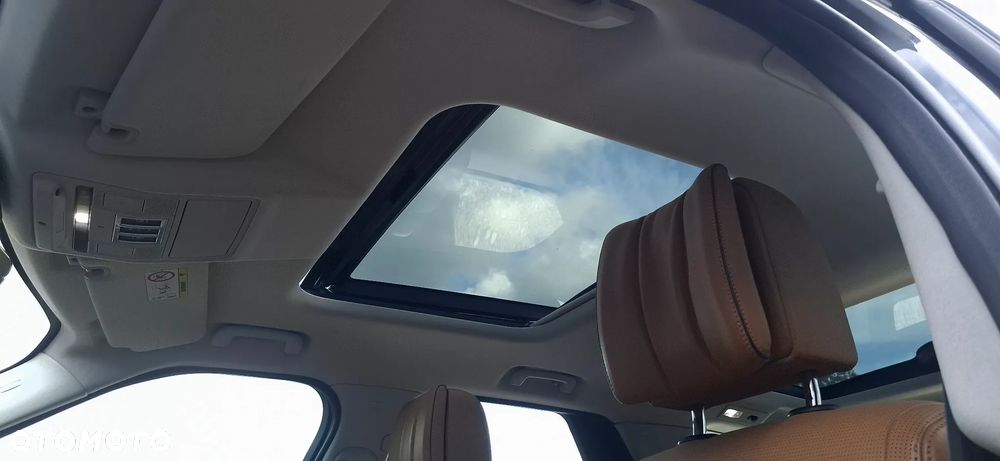 Land Rover Discovery 3.0 TD6 HSE Luxury - 18