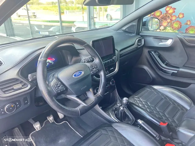 Ford Puma 1.0 EcoBoost Hybrid ST-LINE - 13