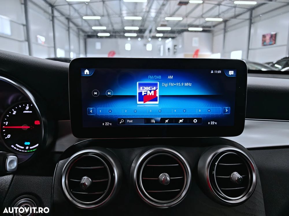 Mercedes-Benz GLC 300 de 4Matic 9G-TRONIC AMG Line - 21