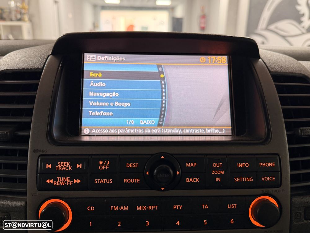 Nissan Navara 2.5 dCi CD LE Premium AT - 35