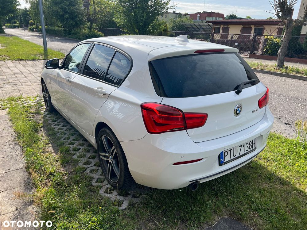 BMW Seria 1 118d Sport Line - 5