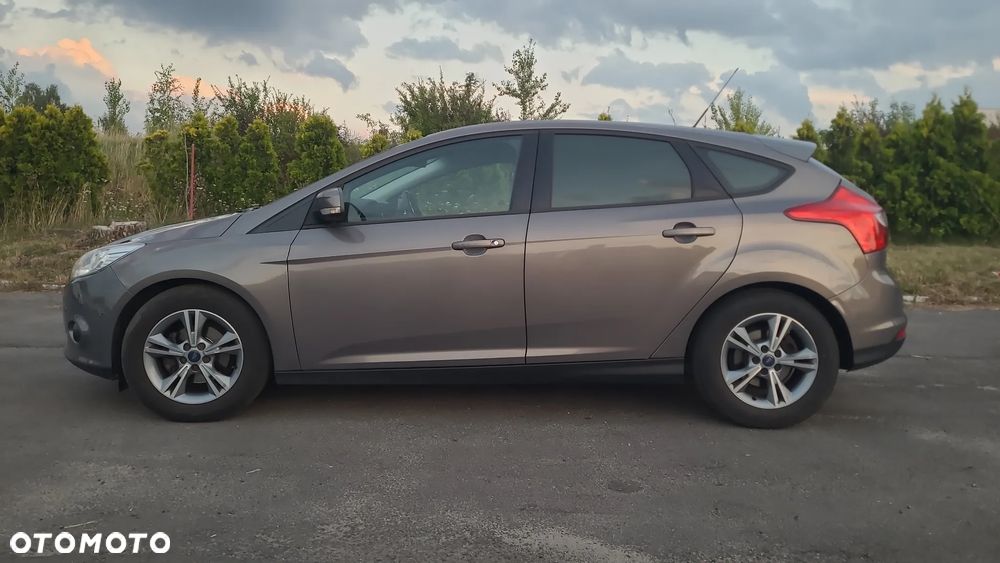 Ford Focus 1.0 EcoBoost Trend - 9