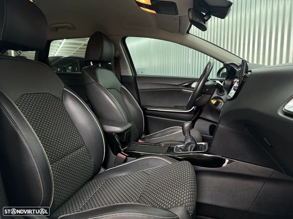 Kia Ceed SW 1.0 T-GDI Sport - 21