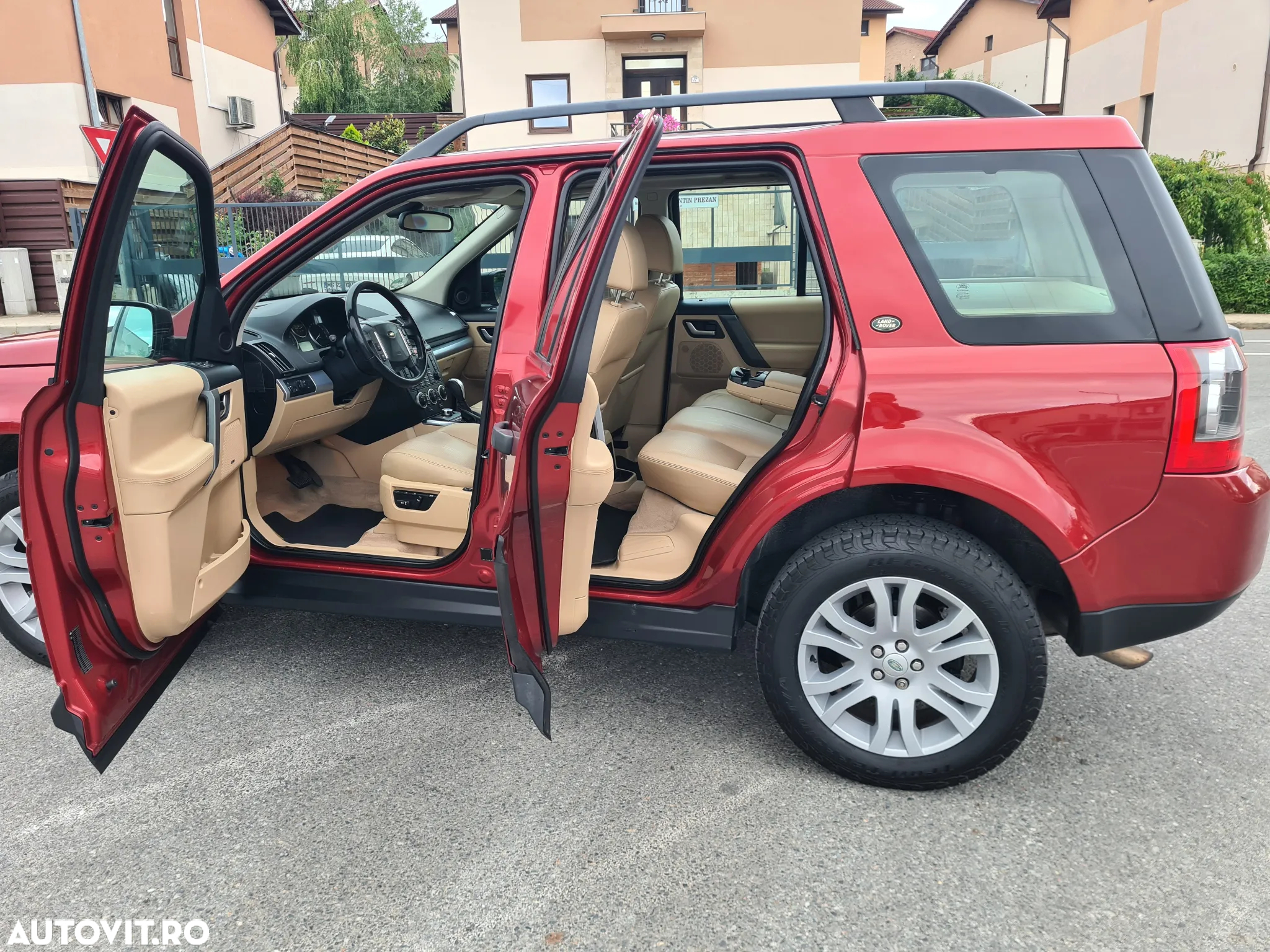 Land Rover Freelander - 10