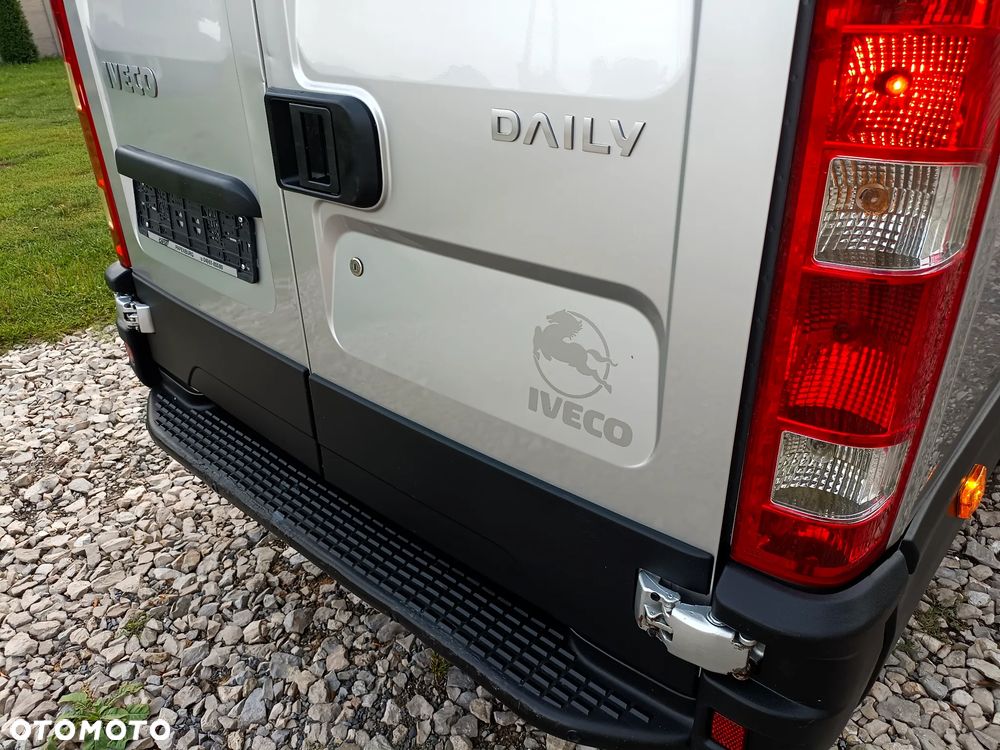 Iveco DAILY* 35S13* MAXI* FV 23%* KLIMA* 100% ORYGINAŁ* WYJĄTKOWO ZADBANY* NIESPOTYKANY* z Niemiec - 28