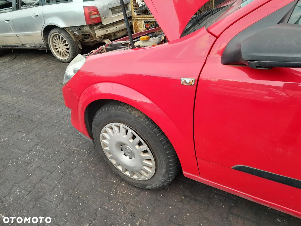 Błotnik przedni lewy OPEL Astra H 04-14r. Z50B - 3