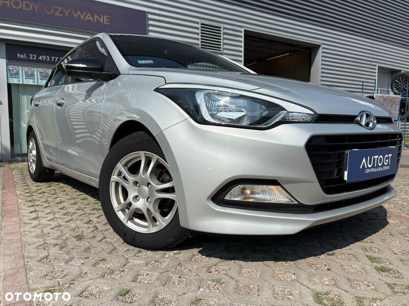 Hyundai i20 1.2 GO - 19