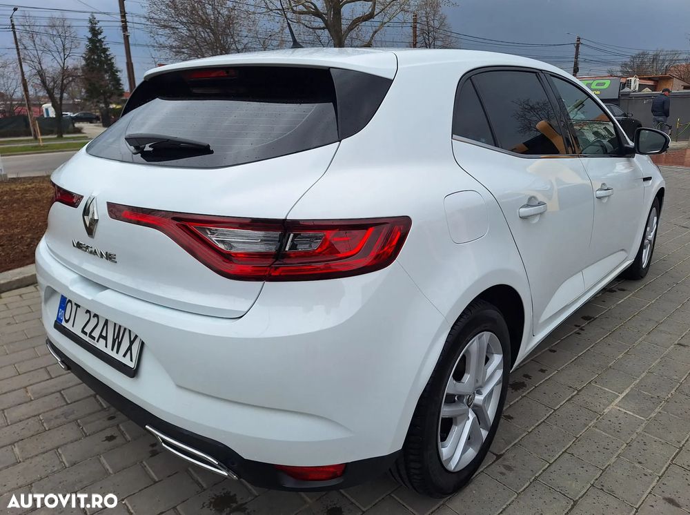 Renault Megane BLUE dCi EDC Limited - 5