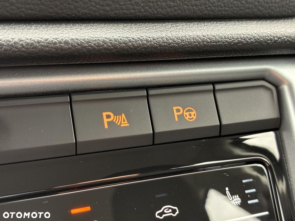 Volkswagen T-Roc 1.5 TSI Life Plus - 30