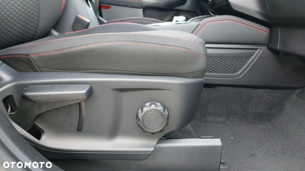 Ford Kuga 1.5 EcoBoost FWD ST-Line - 15