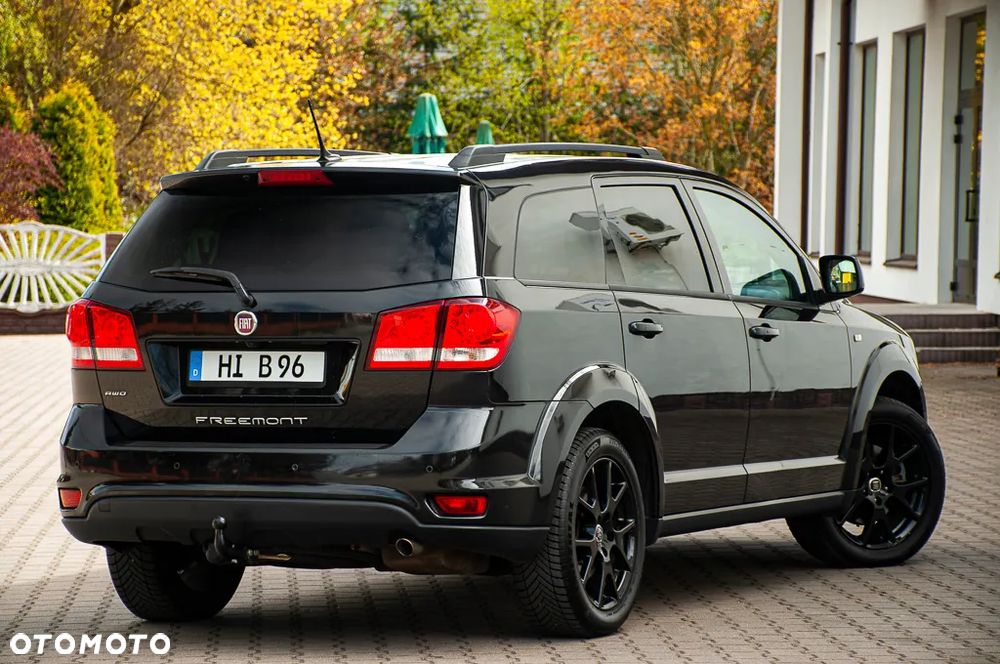 Fiat Freemont 2.0 Multijet Black Code AWD - 19