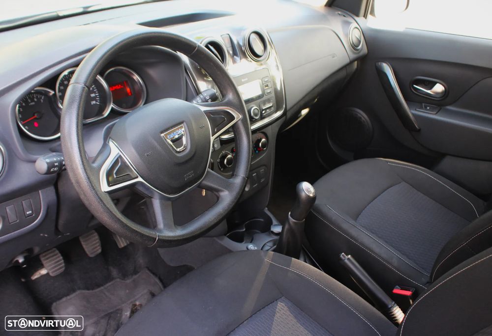 Dacia Sandero 0.9 TCe Comfort Bi-Fuel - 29