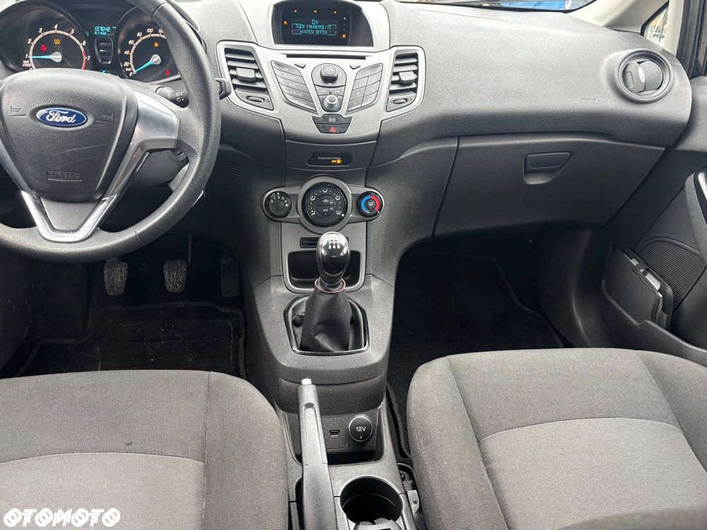 Ford Fiesta 1.25 Ambiente EU5 - 18