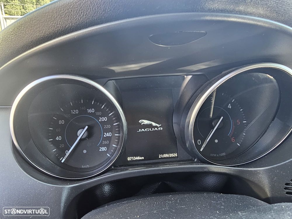Jaguar F-Pace 20d AWD Aut. Prestige - 14