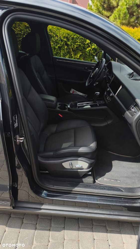 Porsche Macan Standard - 10