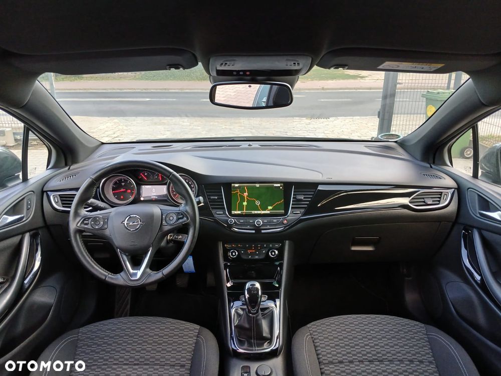 Opel Astra 1.4 Turbo Innovation - 12
