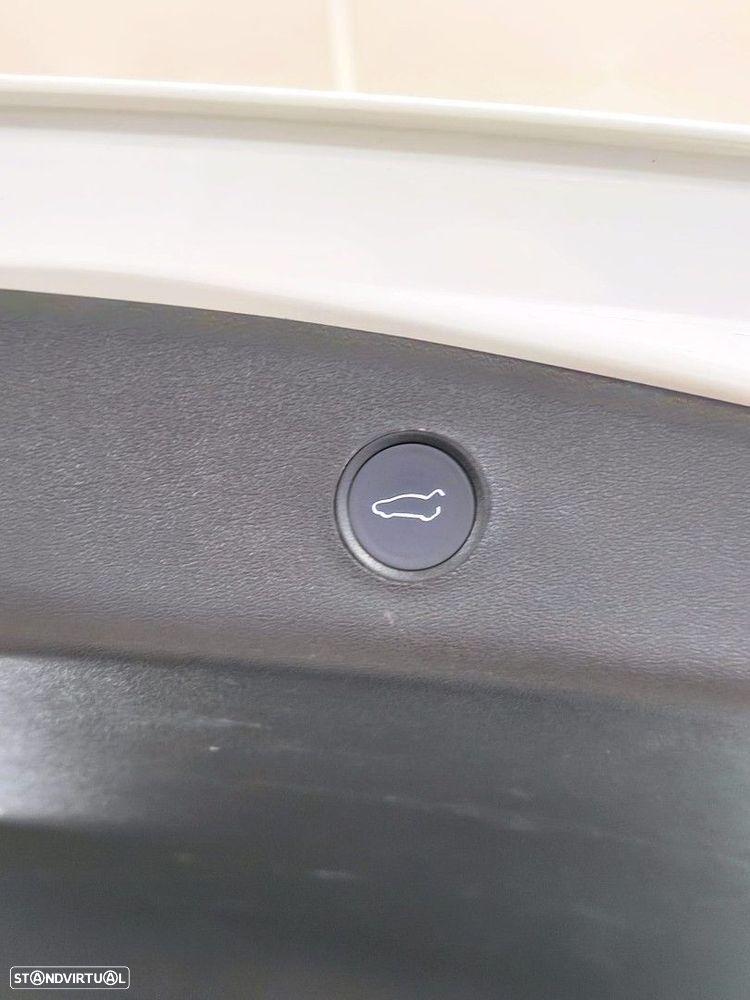 Tesla Model 3 Long Range Tração Integral - 18