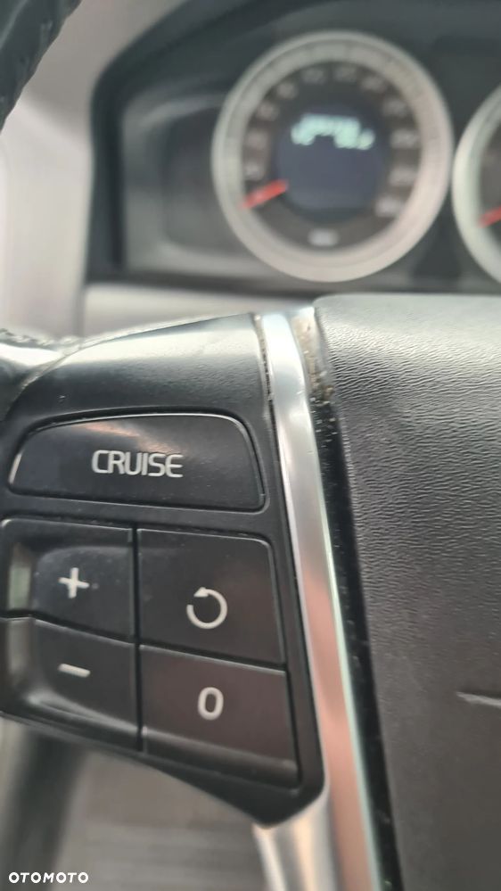 Volvo XC 60 - 23