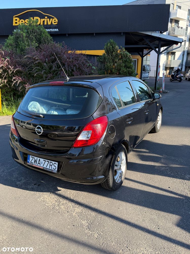 Opel Corsa - 3