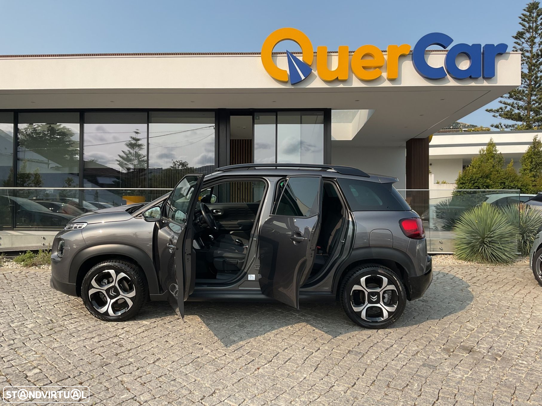 Citroën C3 Aircross 1.2 PureTech Shine EAT6 - 8