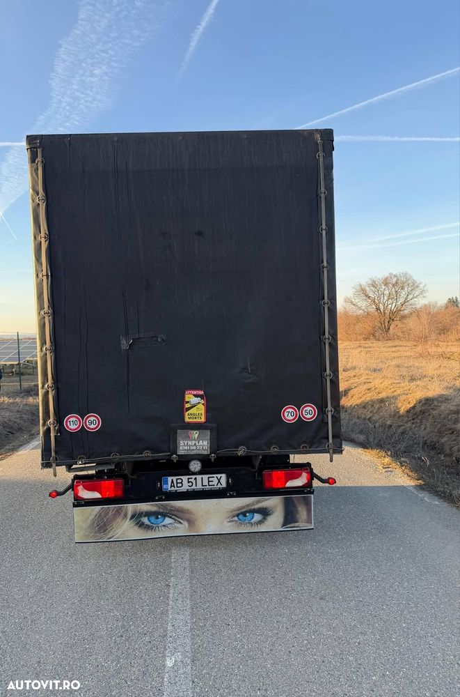 Mercedes-Benz Sprinter - 5