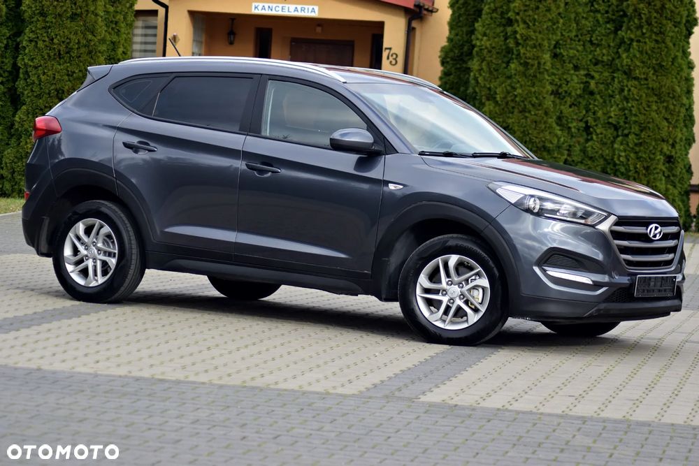 Hyundai Tucson 2.0 CRDI 4WD Automatik Premium - 21