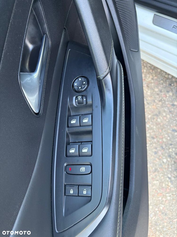 Peugeot 308 - 18