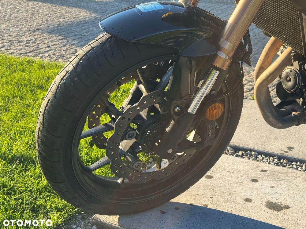Honda CB - 21