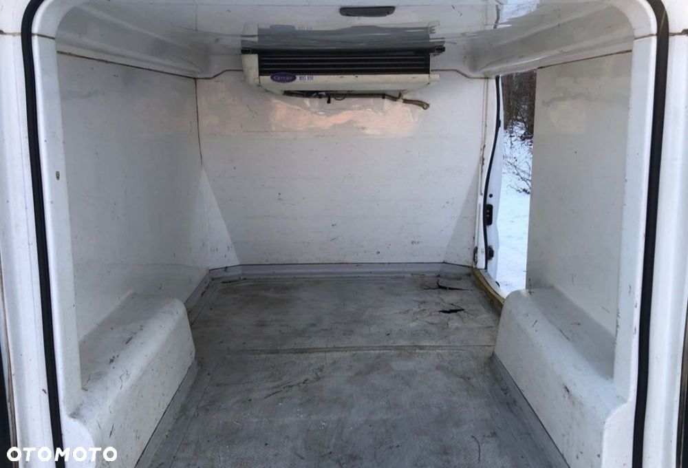 Renault Trafic - 8
