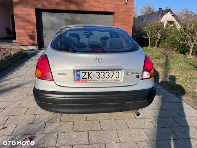 Toyota Corolla 1.4 Terra1 - 4