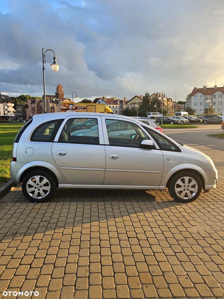Opel Meriva 1.6 Cosmo MTA - 3