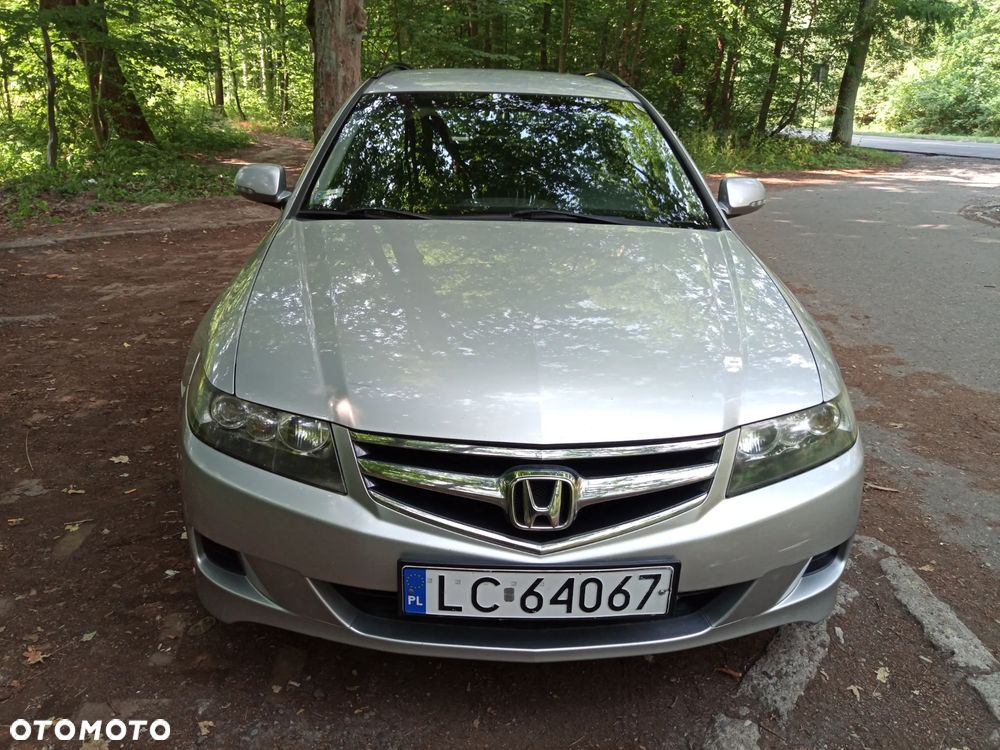 Honda Accord - 2
