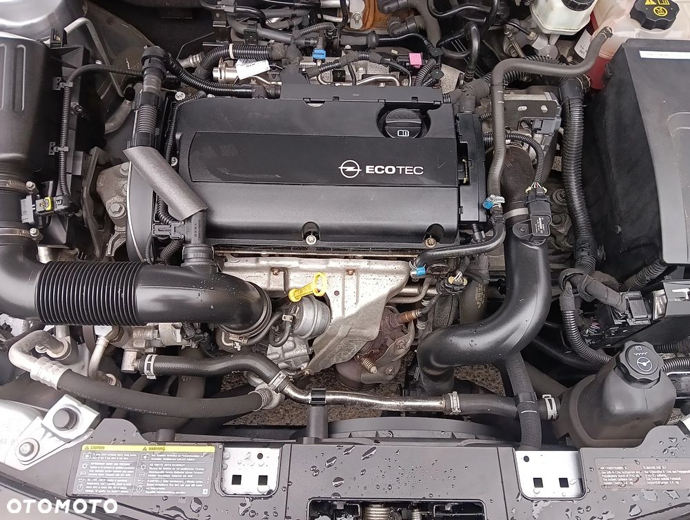 Opel Insignia 1.6 Turbo Edition - 36