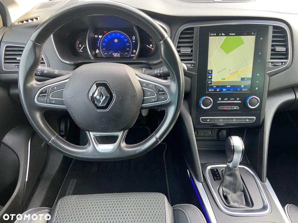 Renault Megane BLUE dCi 115 EDC BOSE EDITION - 39