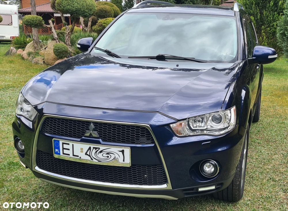 Mitsubishi Outlander 2.0 DID Intense + - 13