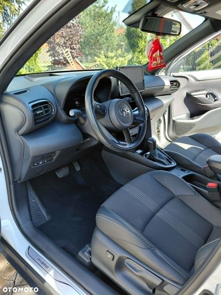 Toyota Yaris Cross Hybrid 1.5 Adventure - 4