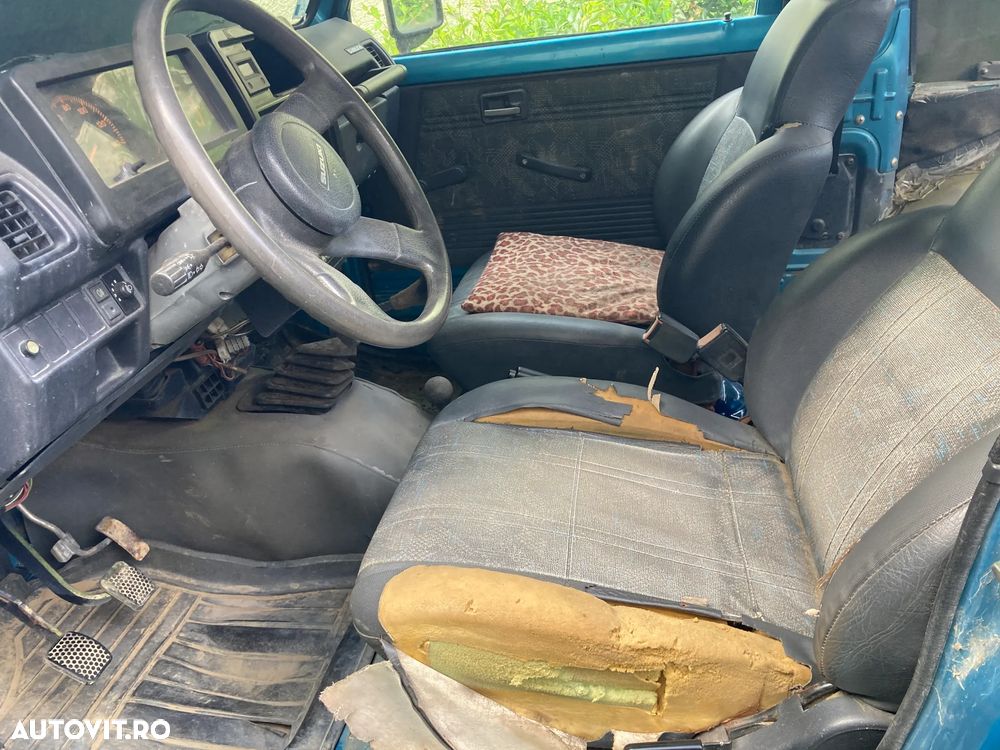 Suzuki Samurai - 7
