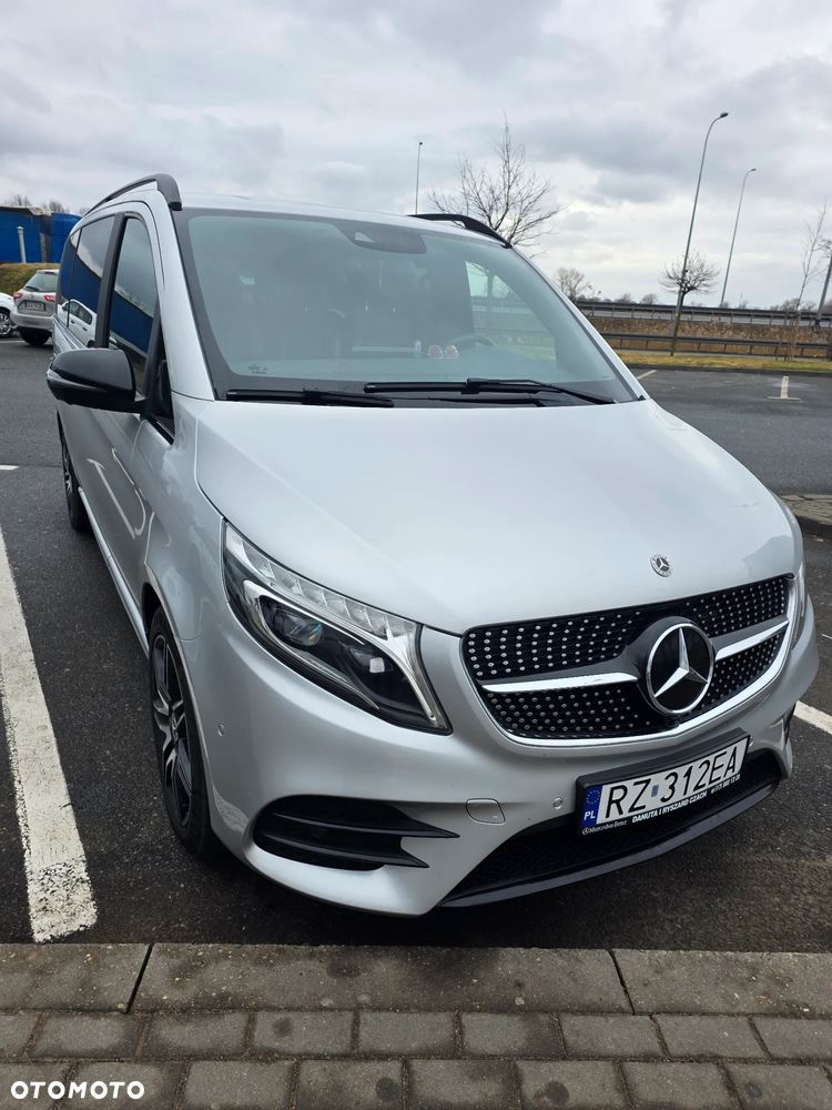 Mercedes-Benz Klasa V 300 d Avantgarde 9G-Tronic (długi) - 1