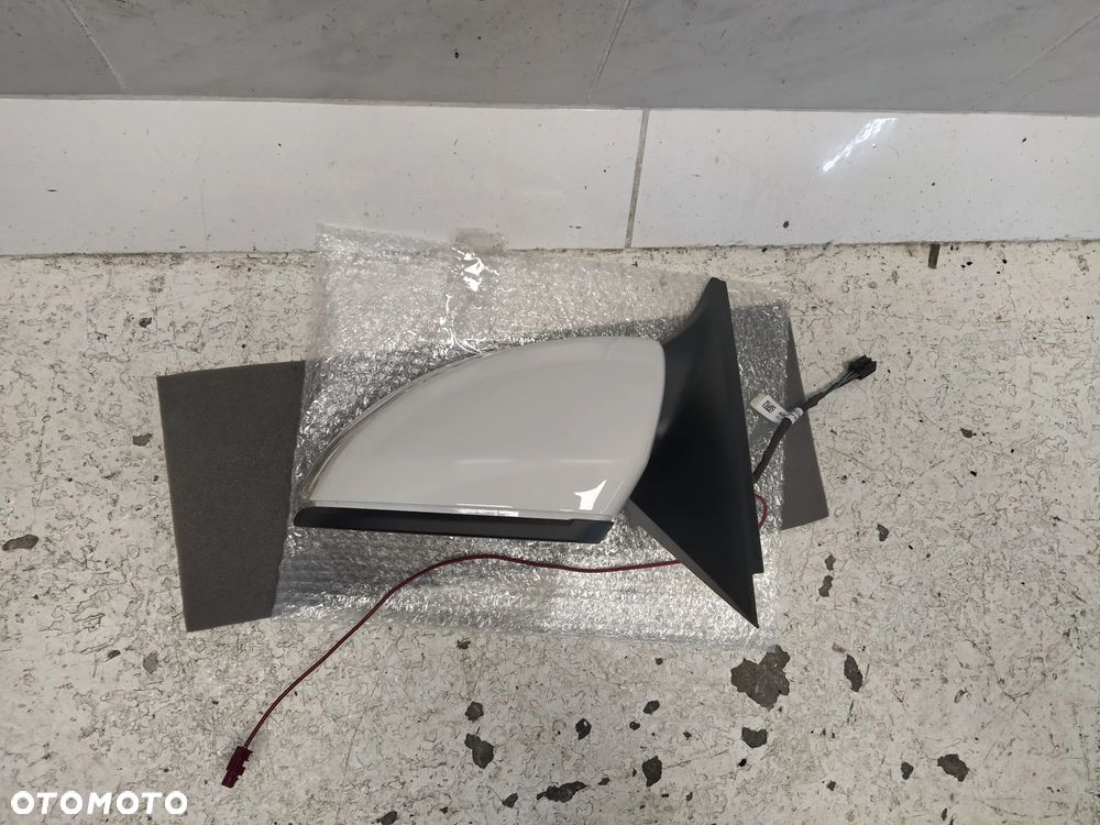 MERCEDES C KLASA W205 LUSTERKO ZEWNĘTRZNE LEWE 7 PIN + 1 PIN ANTENA ASFERYCZNE KOMPLETNE ORYGINAŁ - 22