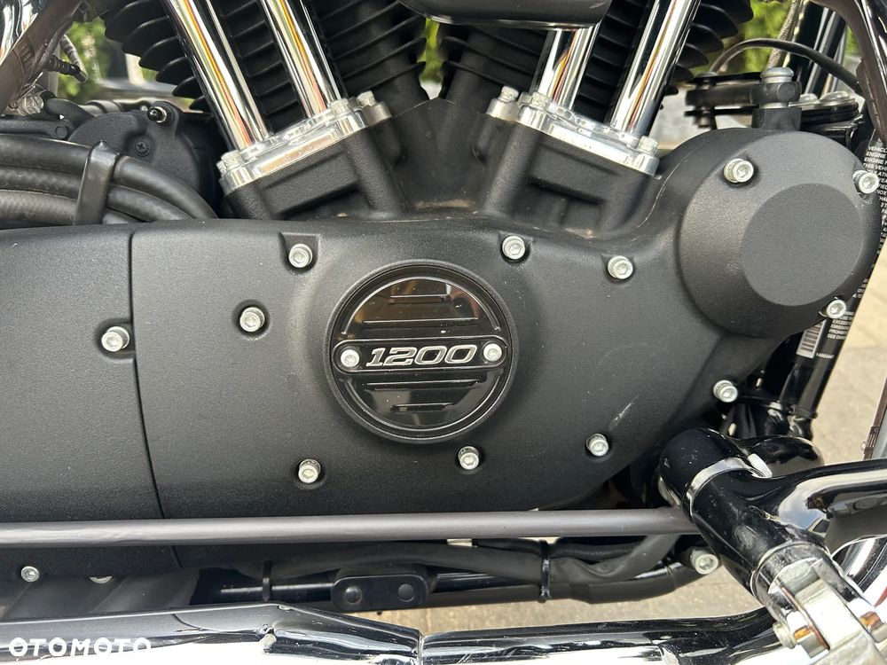 Harley-Davidson Sportster Forty-Eight - 12