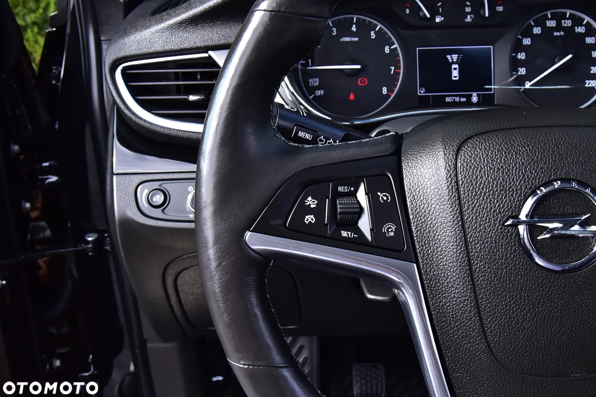 Opel Mokka X 1.4 T Design Line S&S - 18