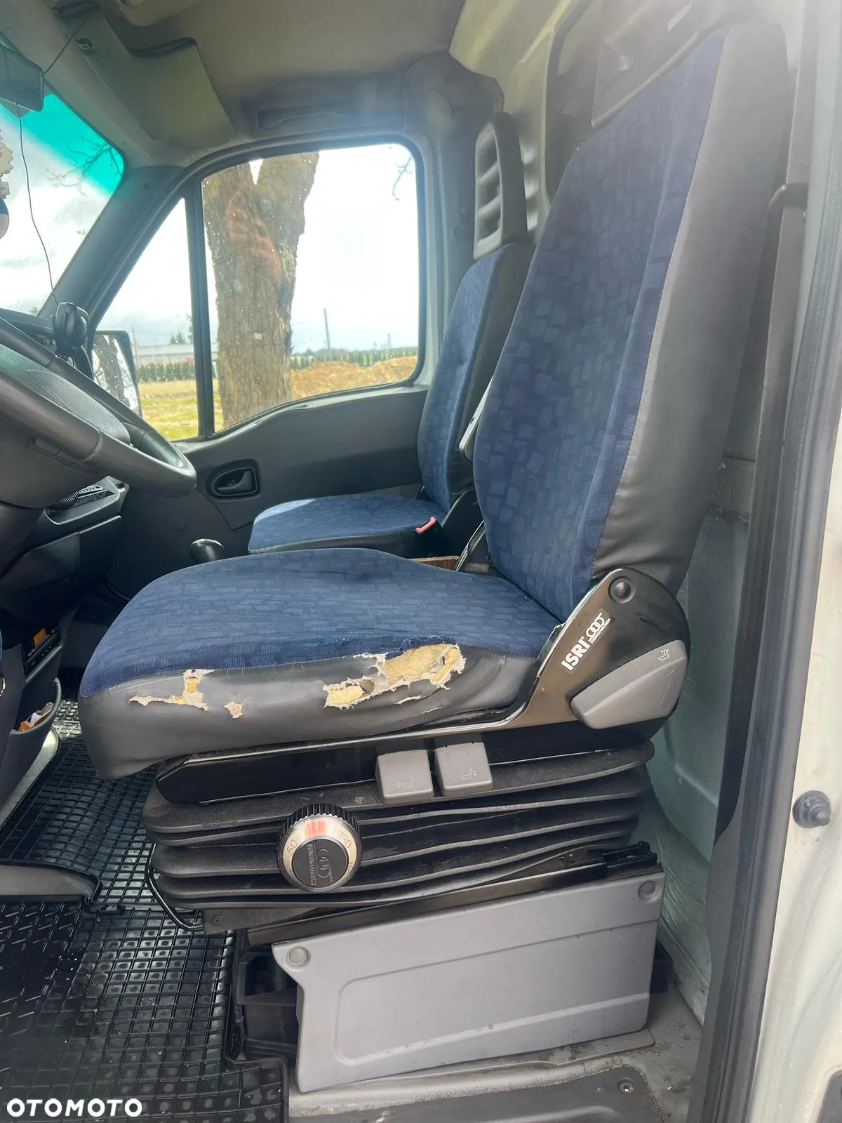 Iveco DAILY 35S14 - 14