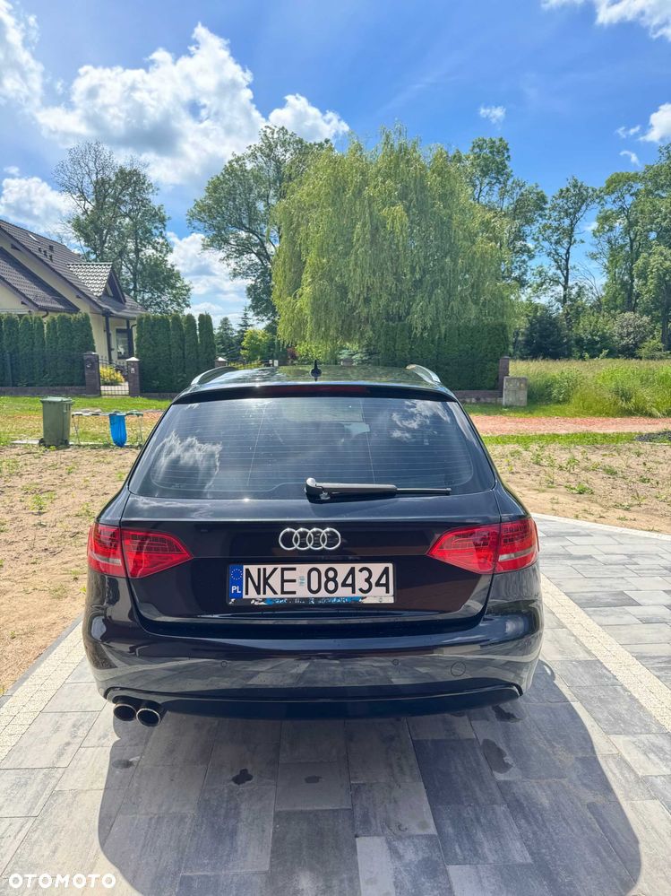 Audi A4 Avant - 4