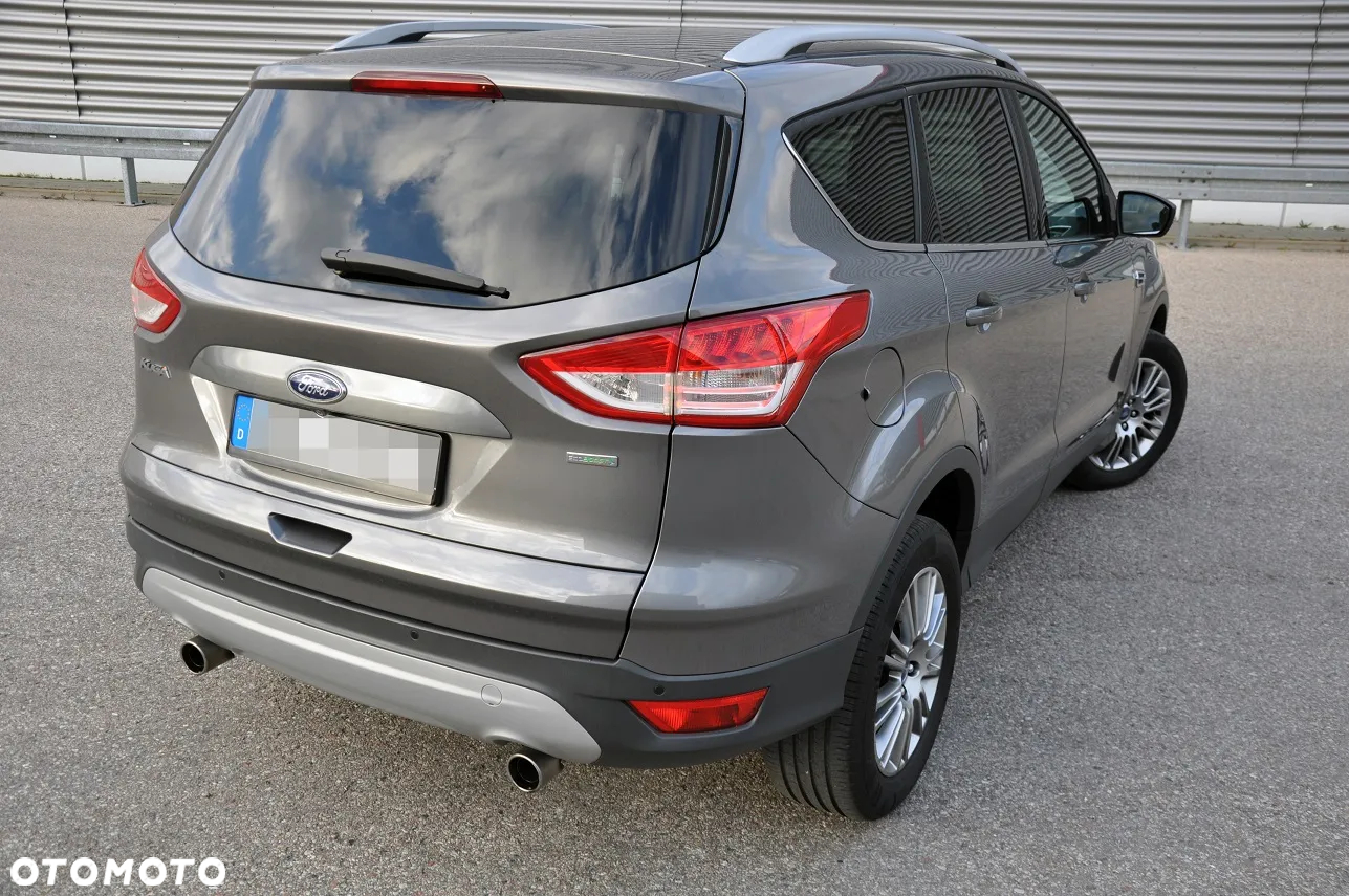 Ford Kuga 1.6 EcoBoost 2x4 Titanium - 7
